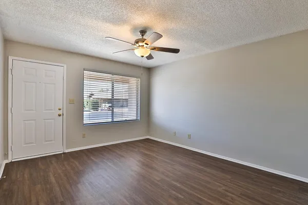 $1,825 | 2114 East Dragoon Avenue, Mesa, AZ 85204