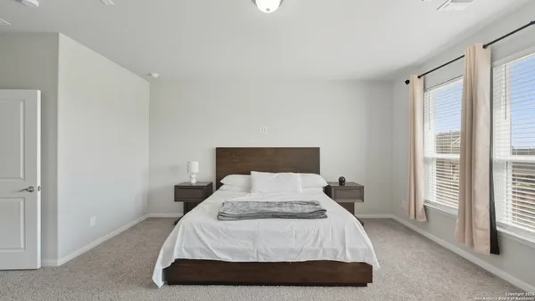 $2,350 | 6370 Tarrant Hill, Schertz, TX 78108