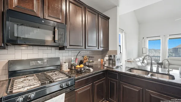 $2,350 | 6370 Tarrant Hill, Schertz, TX 78108