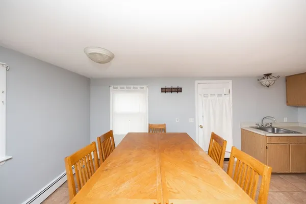 $2,100 | 48 Ray Street, Unit 2, Webster, MA 01570