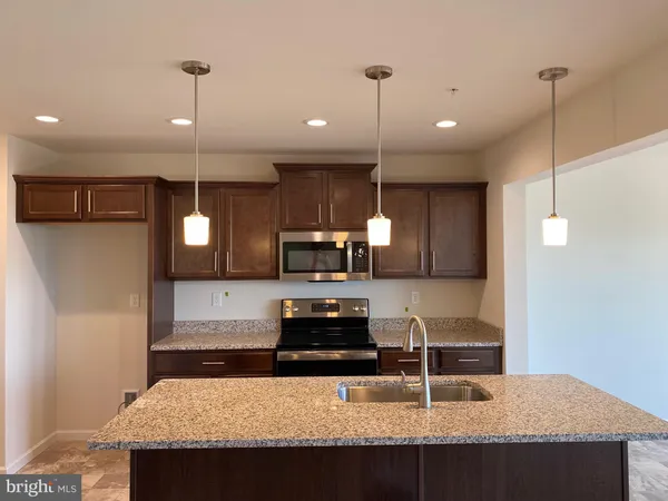 $2,375 | 1009 Blackstone Run, Unit 110, Carlisle, PA 17015