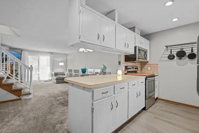 $245,000 | 104 South Drive, Unit B, Circle Pines, MN 55014