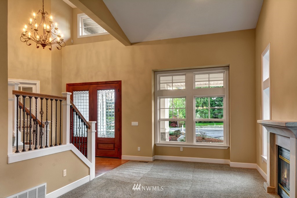21919 37th Avenue Southeast Bothell, WA 98021 - Photo 4 of 24