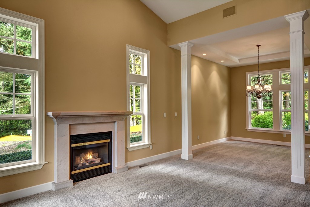 21919 37th Avenue Southeast Bothell, WA 98021 - Photo 5 of 24