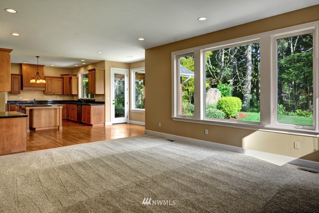 21919 37th Avenue Southeast Bothell, WA 98021 - Photo 9 of 24