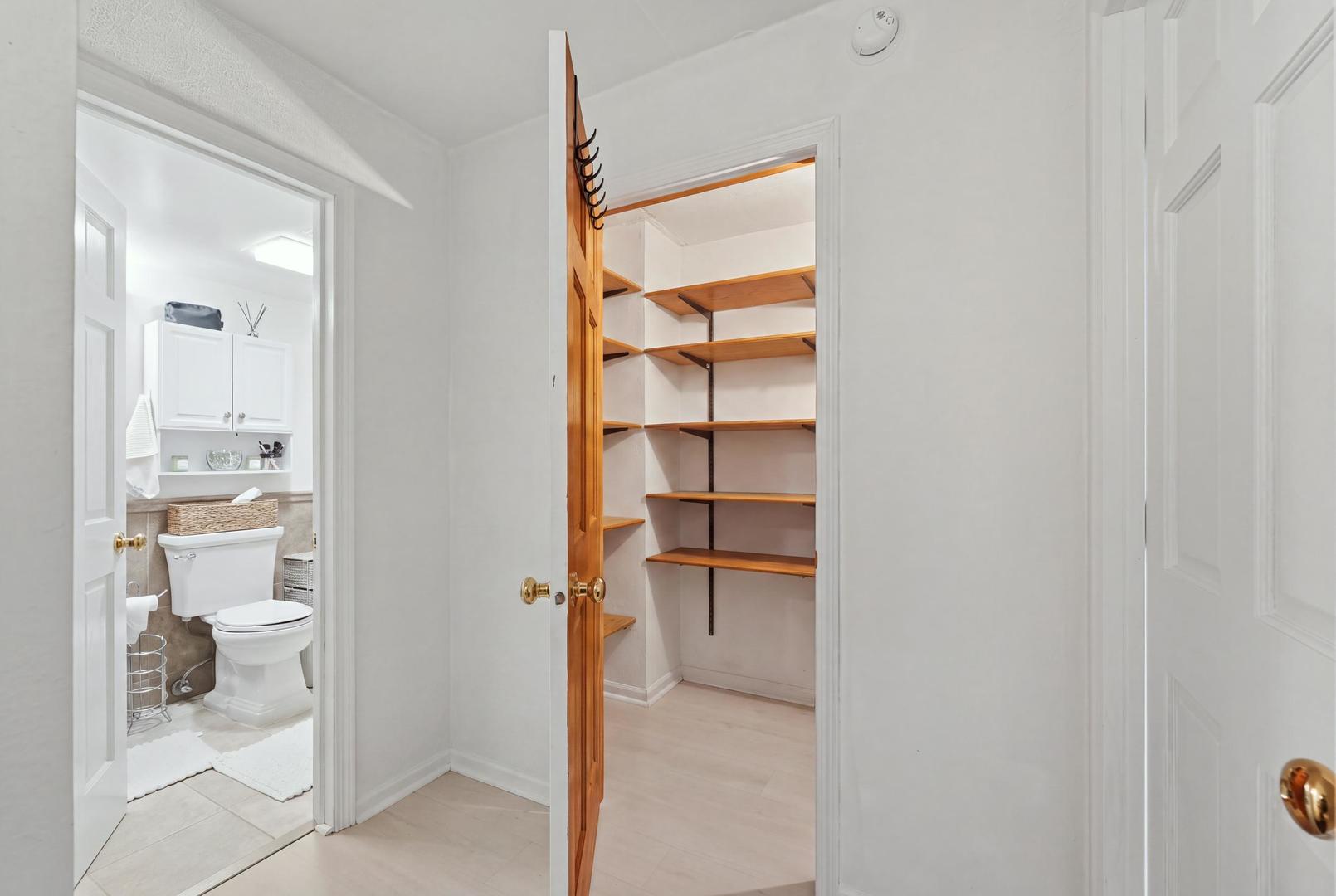 1 Renaissance Place, Unit 816 Palatine, IL 60067 - Photo 22 of 41 Gallery Image 22