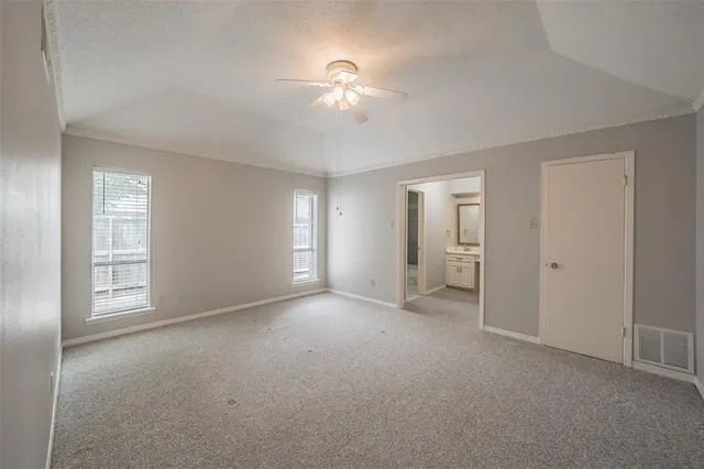 $2,550 | 10618 Ravenscroft Drive, Dallas, TX 75230