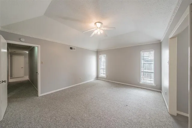 $2,550 | 10618 Ravenscroft Drive, Dallas, TX 75230