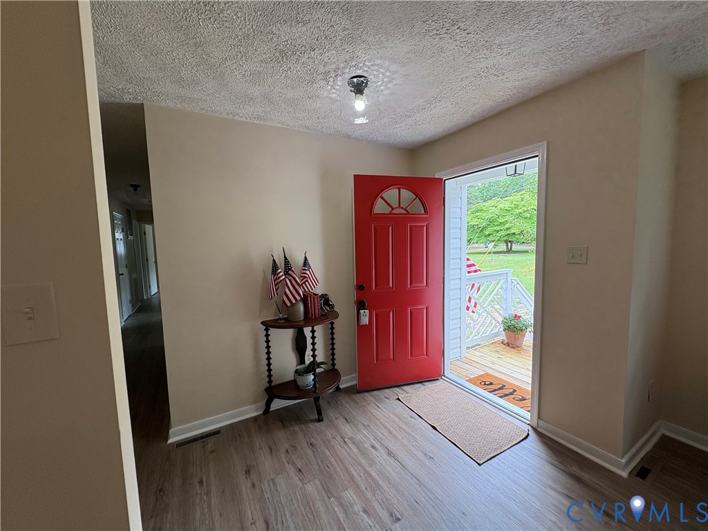 3011 Quaker Road Quinton, VA 23141 - Photo 10 of 31