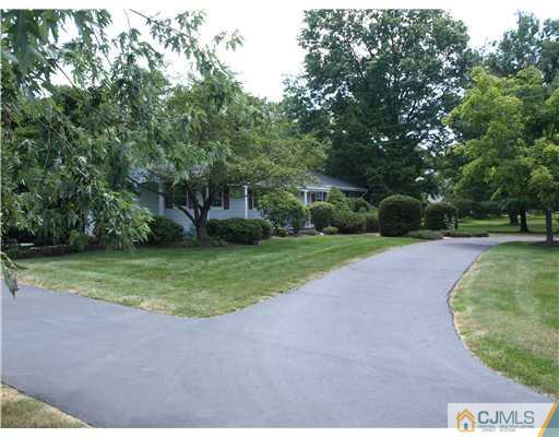 7 Cleveland Road Princeton, NJ 08540 - Photo 2 of 24 a view of a park with large trees