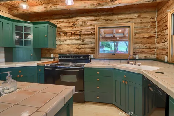 $1,495,000 | 1991 Highway 140, Catheys Valley, CA 95333