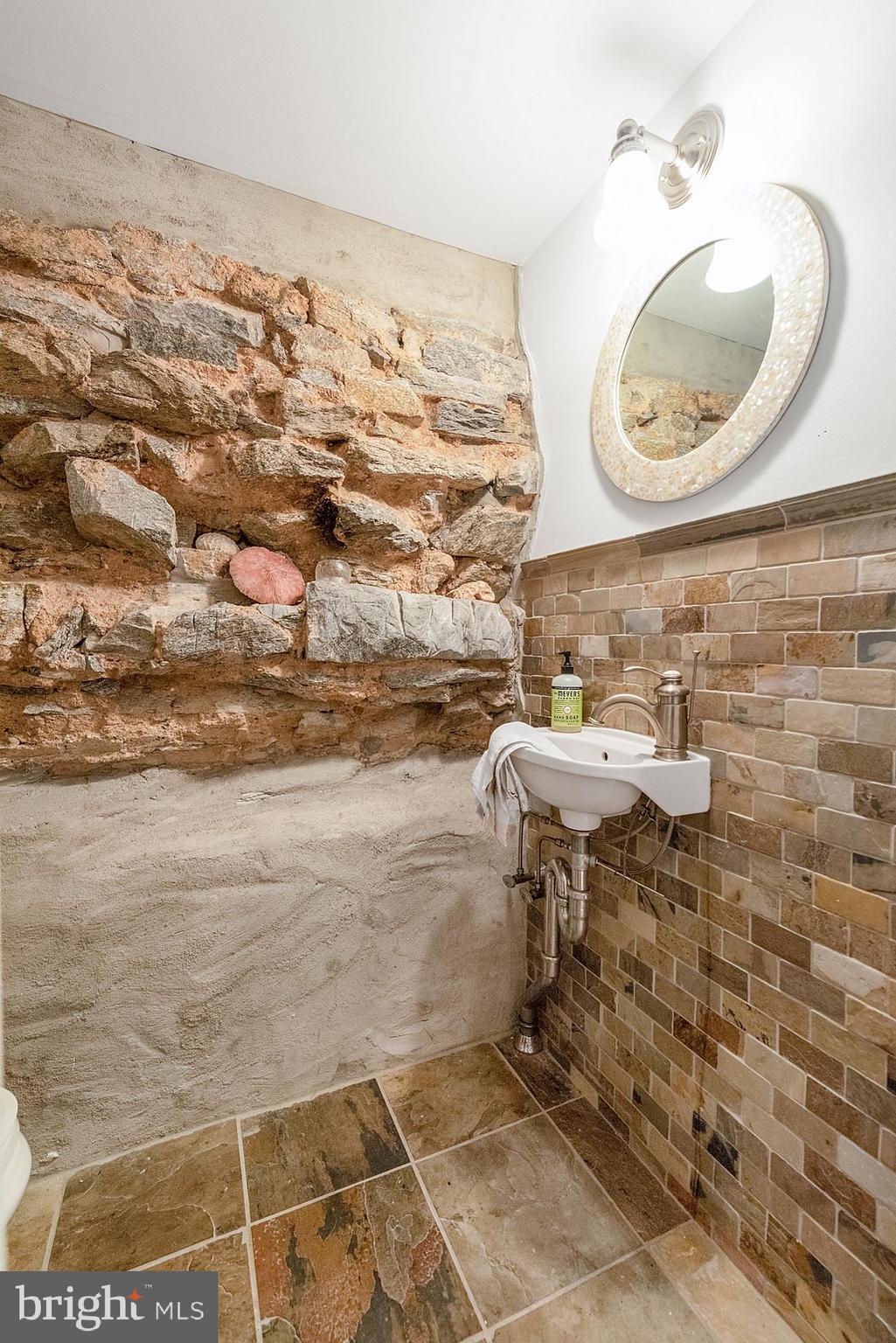 608 South 9th Street, Unit 1 Philadelphia, PA 19147 - Photo 10 of 23 a bathroom with a toilet