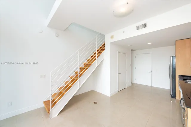 $395,000 | 60 Southwest 13th Street, Unit 2609, Miami, FL 33130