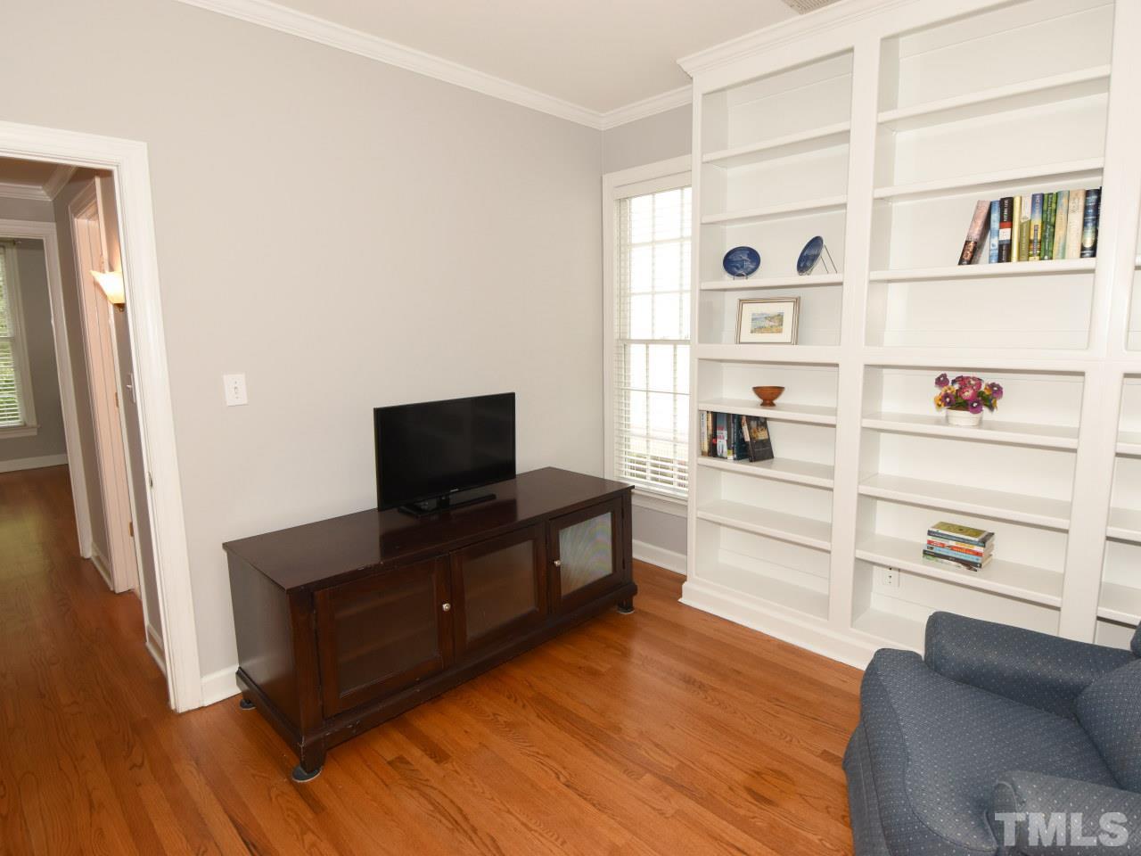 3005 Anderson Drive, Unit 101 Raleigh, NC 27609 - Photo 15 of 25