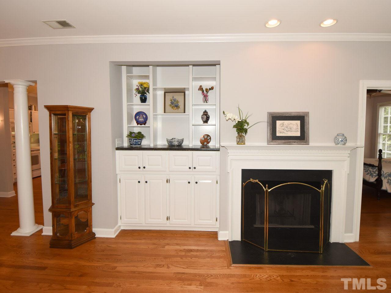 3005 Anderson Drive, Unit 101 Raleigh, NC 27609 - Photo 8 of 25
