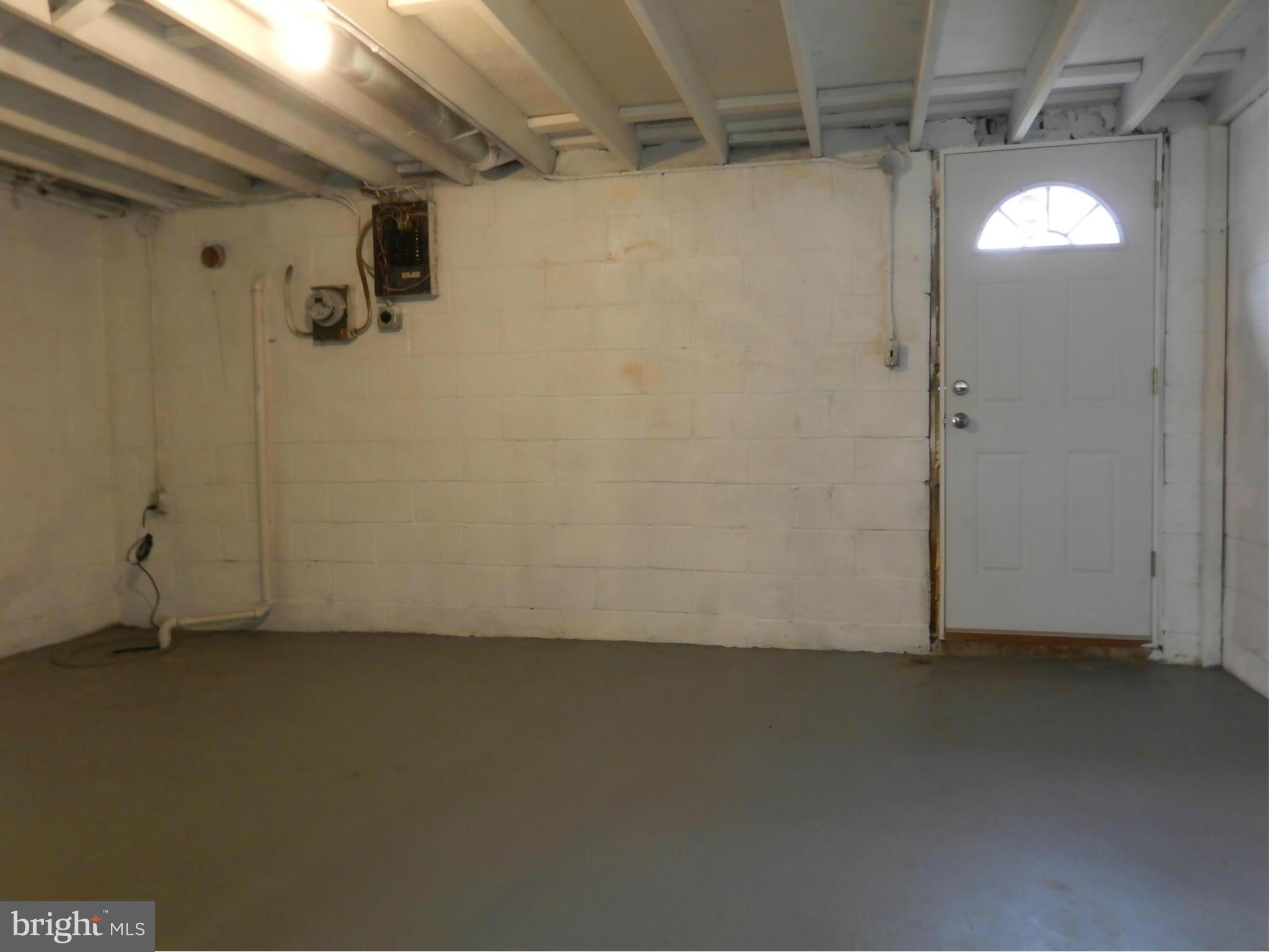 622 Charraway Road Baltimore, MD 21229 - Photo 24 of 28