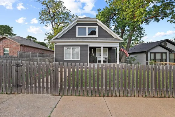 $235,000 | 113 West Morton Street, Denison, TX 75021