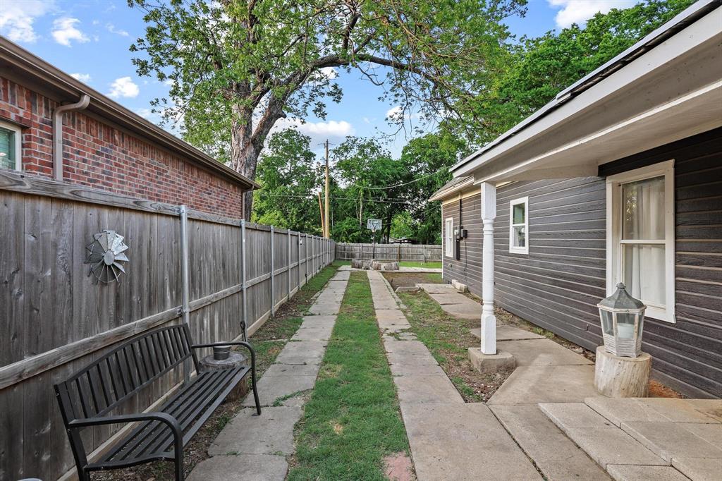 113 West Morton Street Denison, TX 75021 - Photo 33 of 37