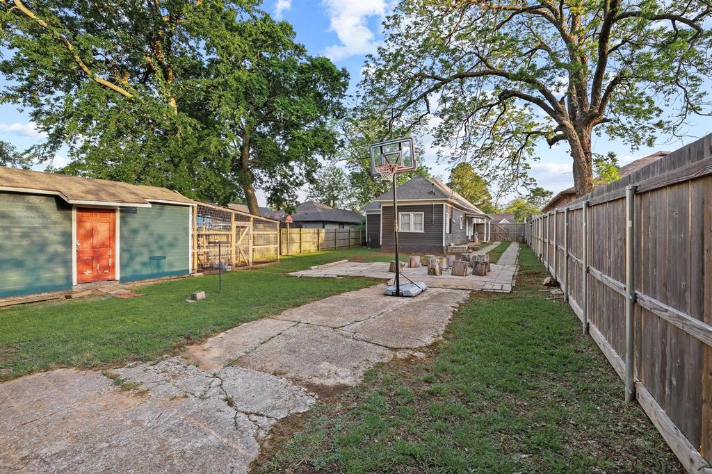 113 West Morton Street Denison, TX 75021 - Photo 35 of 37