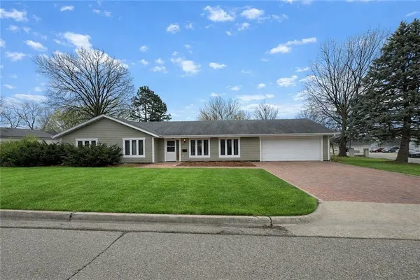 $275,000 | 622 West Edwards Street, Maryville, MO 64468