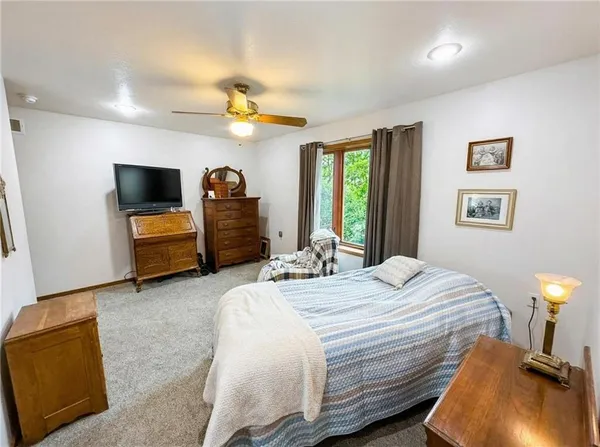 $275,000 | 622 West Edwards Street, Maryville, MO 64468