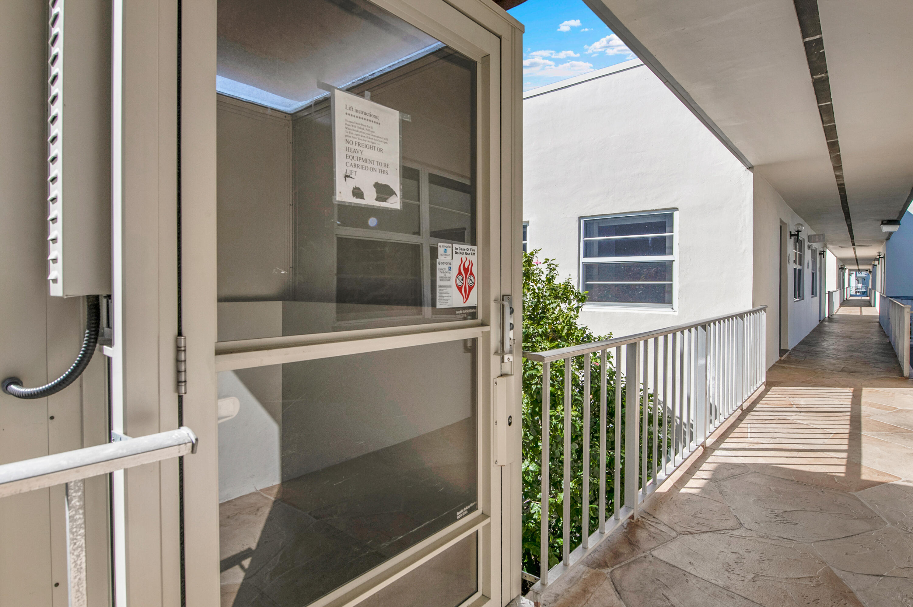 567 Normandy L, Unit 567 Delray Beach, FL 33484 - Photo 22 of 38 Elevator