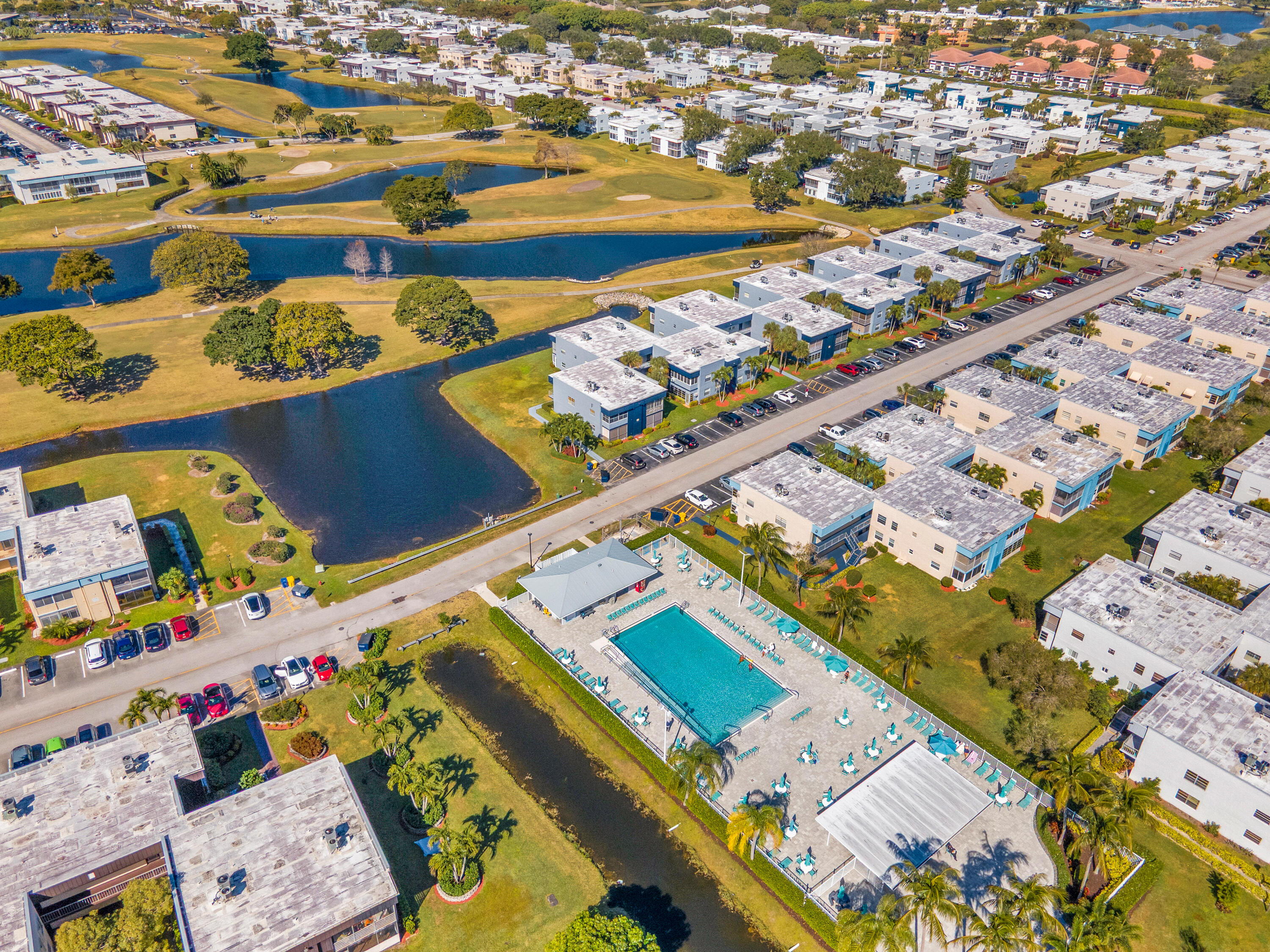 567 Normandy L, Unit 567 Delray Beach, FL 33484 - Photo 27 of 38 Smaller Clubhouse/Pool