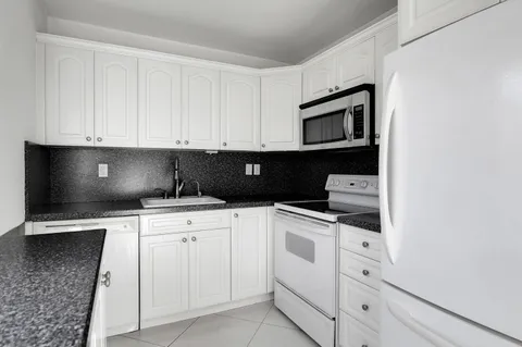 $100,000 | 567 Normandy L, Unit 567, Delray Beach, FL 33484