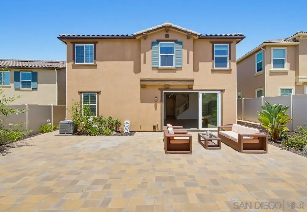 1013 Crestline Road San Marcos, CA 92069 - Photo 52 of 58