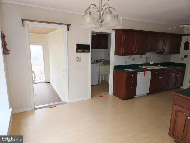 a view of an entryway