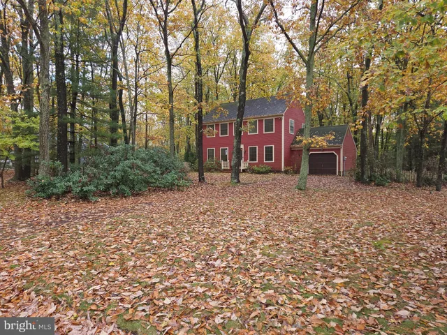 $476,000 | 8 Packenah Trail, Shamong, NJ 08088