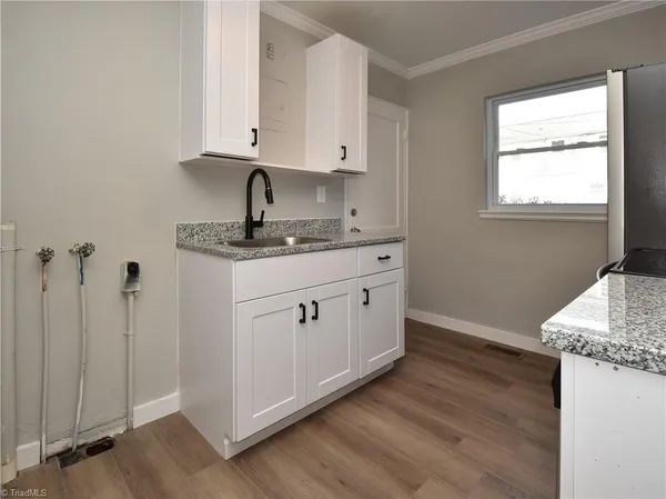 $1,250 | 2500 Miller Park Circle, Winston-Salem, NC 27103