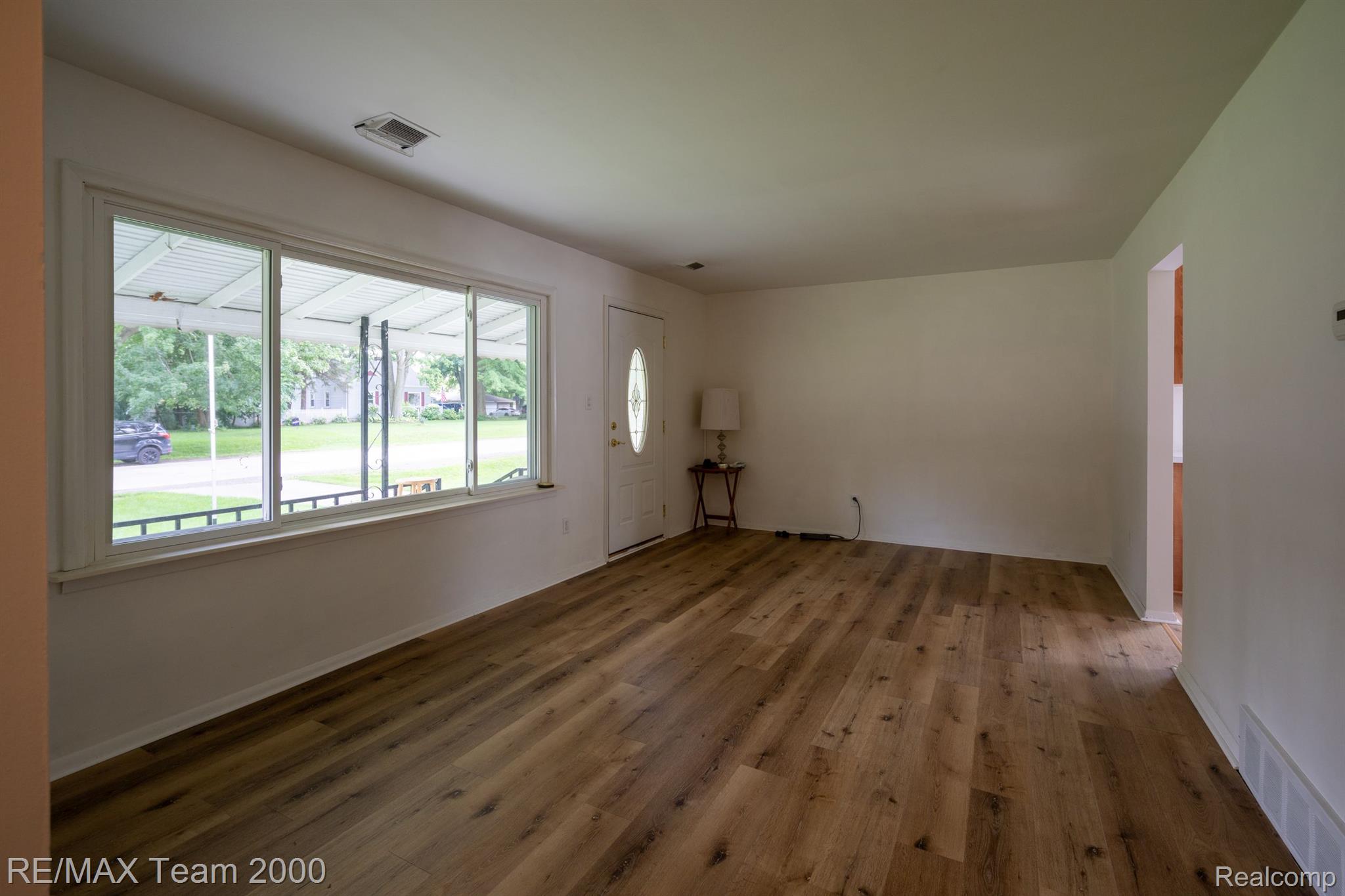 9642 Holland Road Taylor, MI 48180 - Photo 13 of 24 Gallery Image 13
