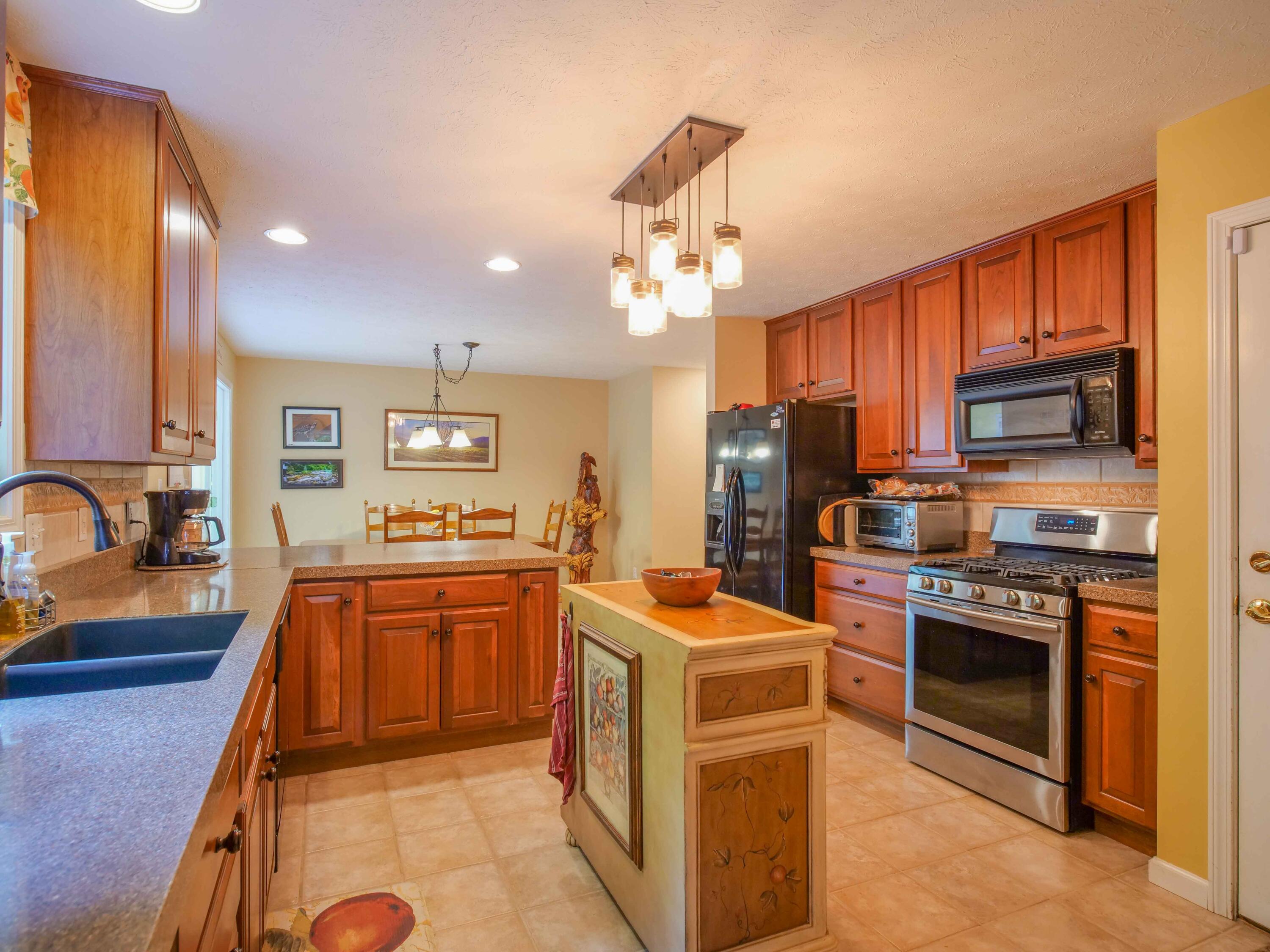 12451 Early Road Knoxville, TN 37922 - Photo 19 of 39 P1070159