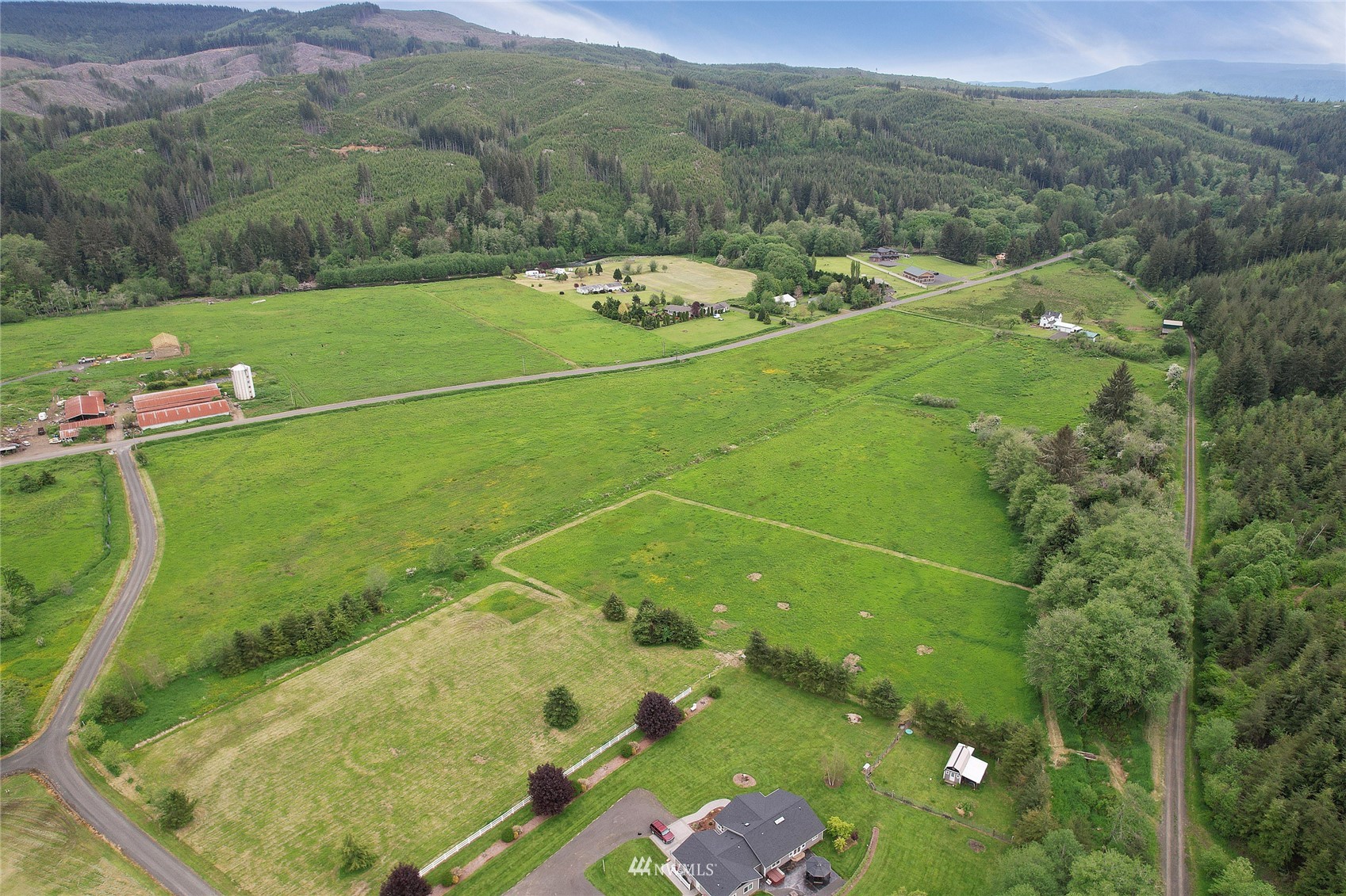655 Elochoman Valley Road Cathlamet, WA 98612 - Photo 6 of 13 Gallery Image 6