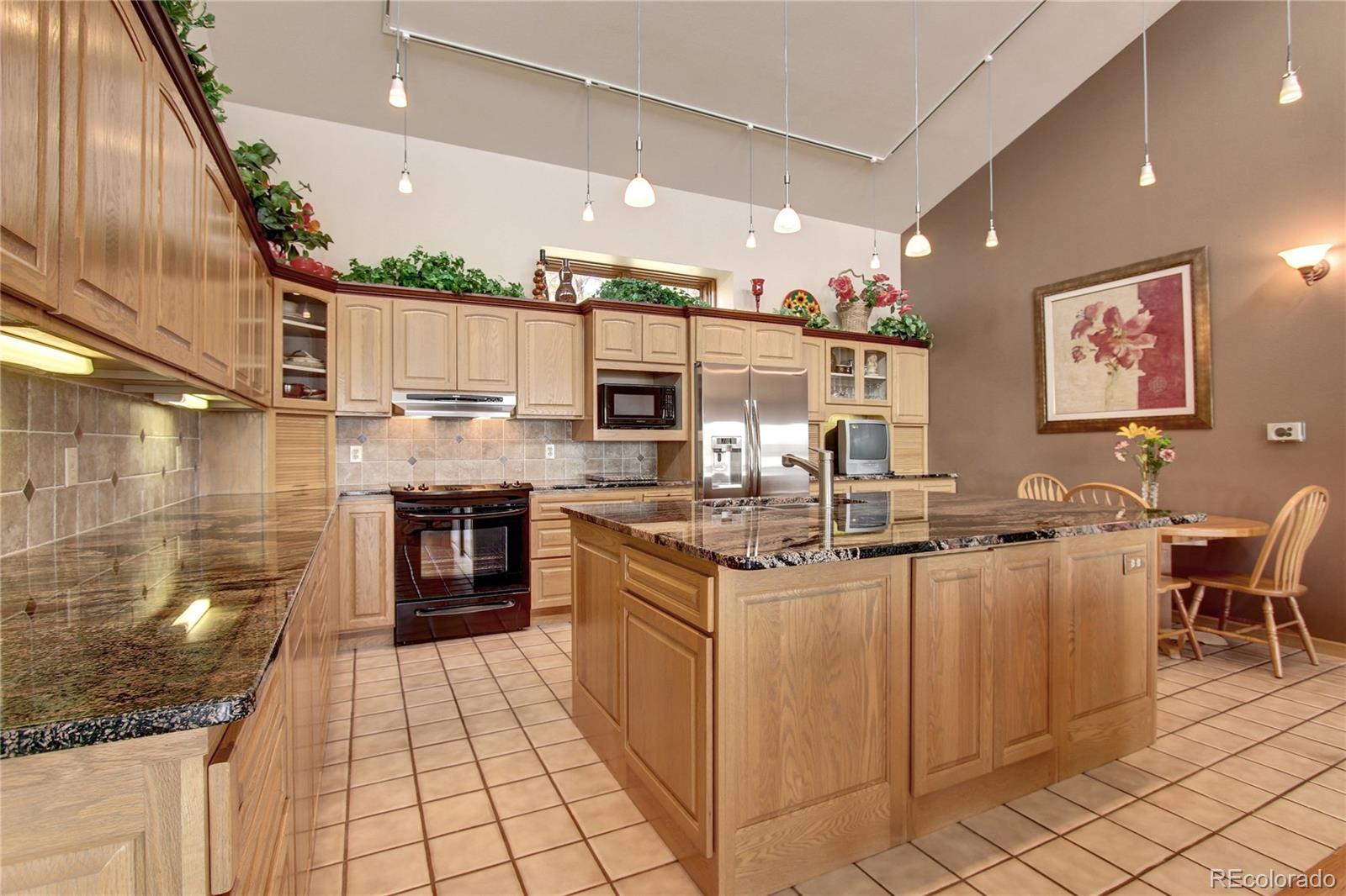 7372 Olde Stage Road Boulder, CO 80302 - Photo 10 of 33