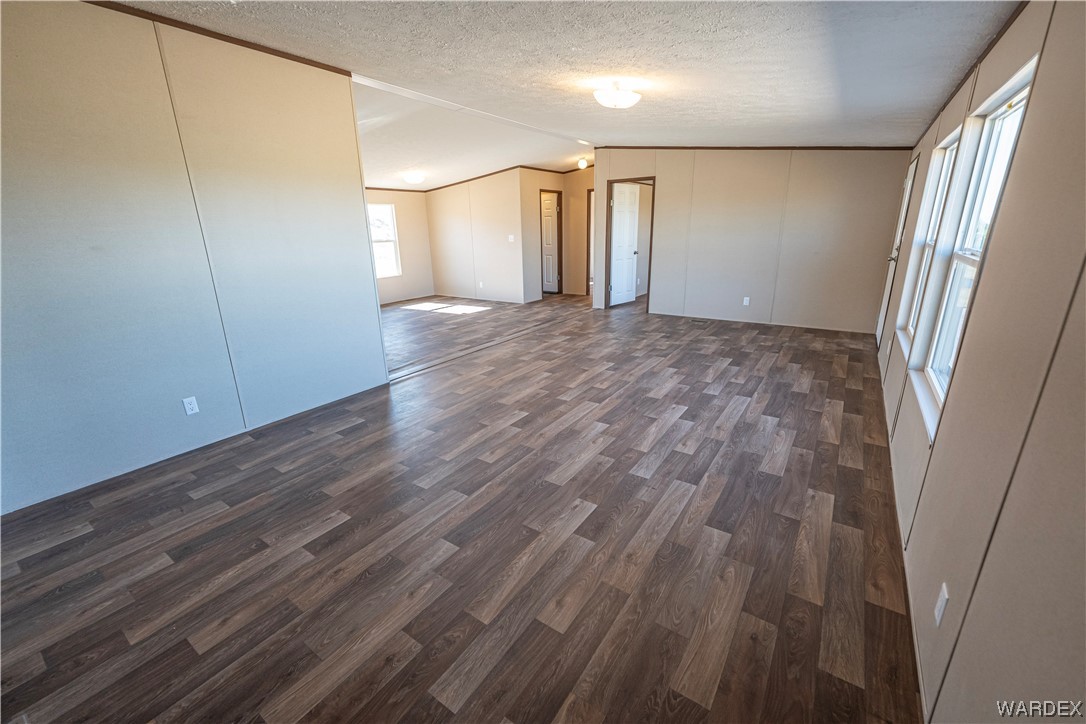 3884 Bouse Road Golden Valley, AZ 86413 - Photo 3 of 55
