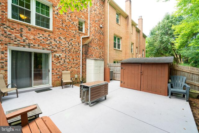 $548,000 | 9446 Park Hunt Court, Springfield, VA 22153