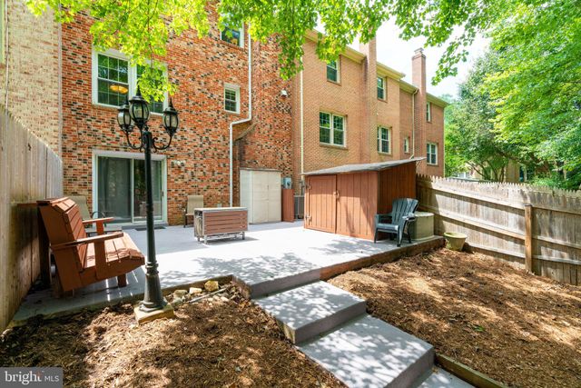 $548,000 | 9446 Park Hunt Court, Springfield, VA 22153