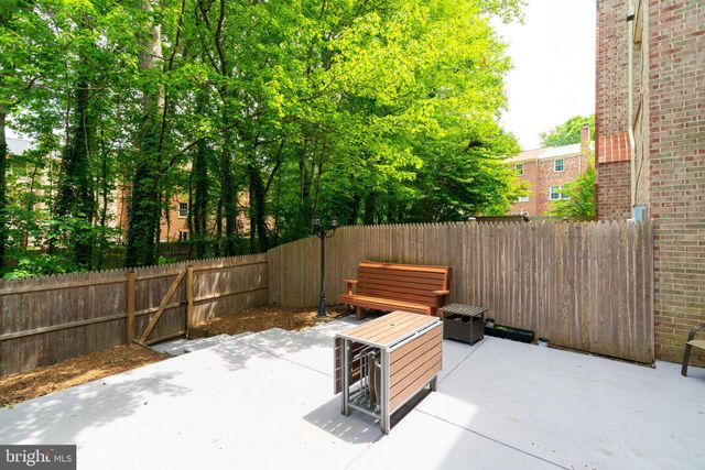 $548,000 | 9446 Park Hunt Court, Springfield, VA 22153