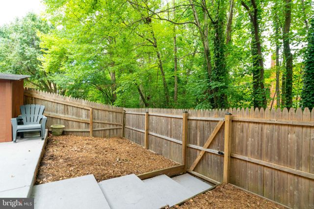 $548,000 | 9446 Park Hunt Court, Springfield, VA 22153