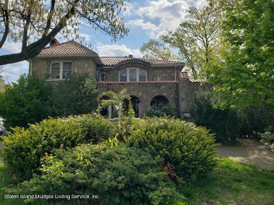 2241 Clove Road Staten Island, NY 10305 - Photo 1 of 6 c3