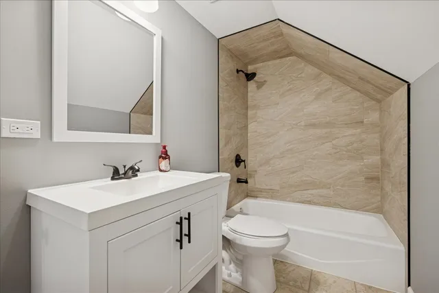 $325,000 | 215 Indian Trail, Lake In The Hills, IL 60156