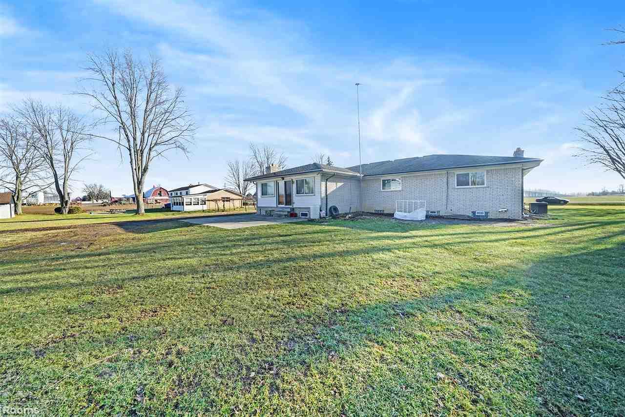 21525 24 Mile Road Macomb, MI 48042 - Photo 3 of 33 31368324-2.JPG