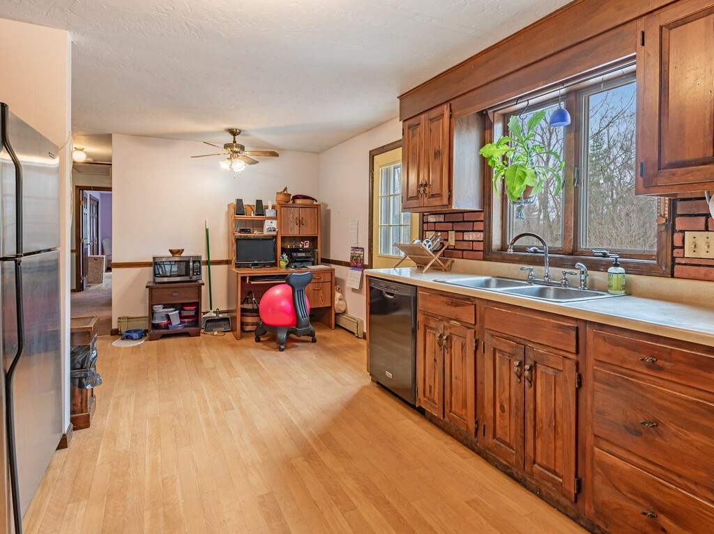 118 Ramshorn Road Charlton, MA 01507 - Photo 14 of 42 Gallery Image 14