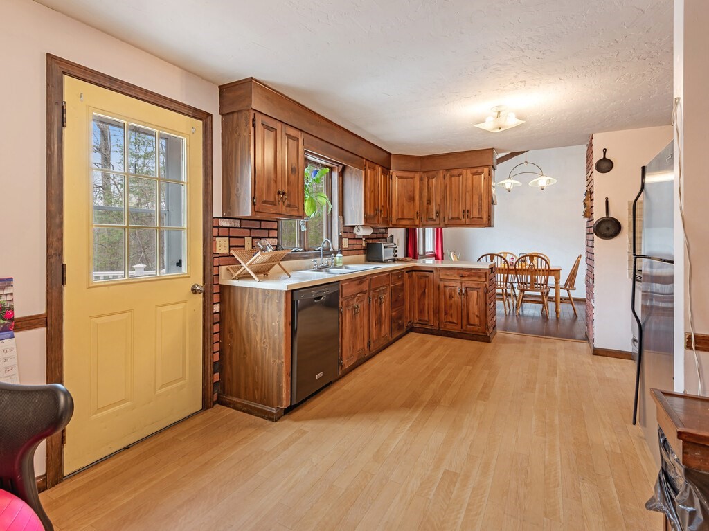 118 Ramshorn Road Charlton, MA 01507 - Photo 15 of 42 Gallery Image 15