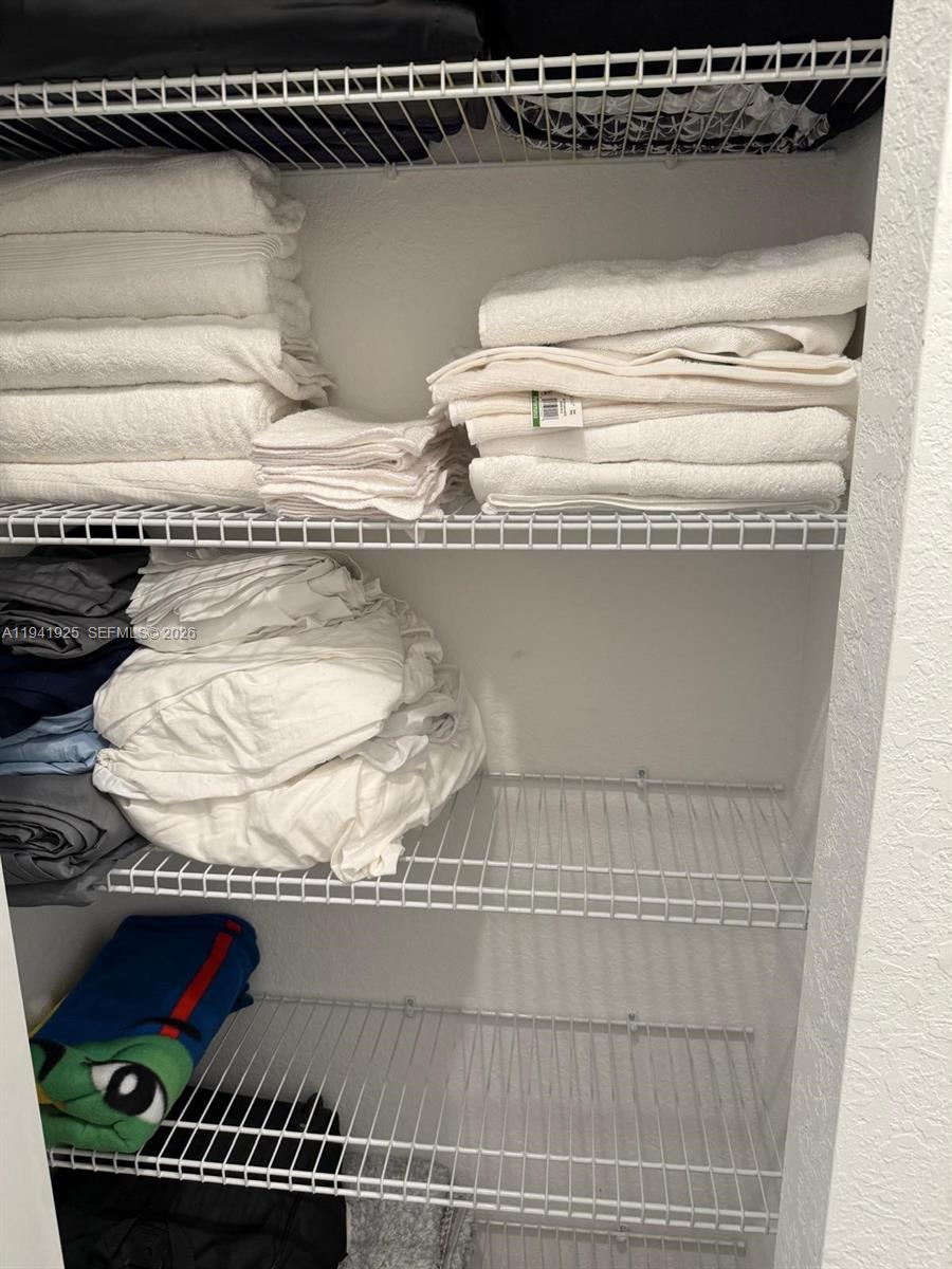 887 Northeast 211th Street Miami, FL 33179 - Photo 23 of 25