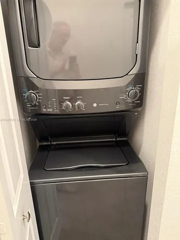 $3,500 | 887 Northeast 211th Street, Miami, FL 33179