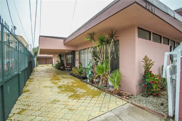 $988,000 | 3241 Santa Ana Street, Huntington Park, CA 90255