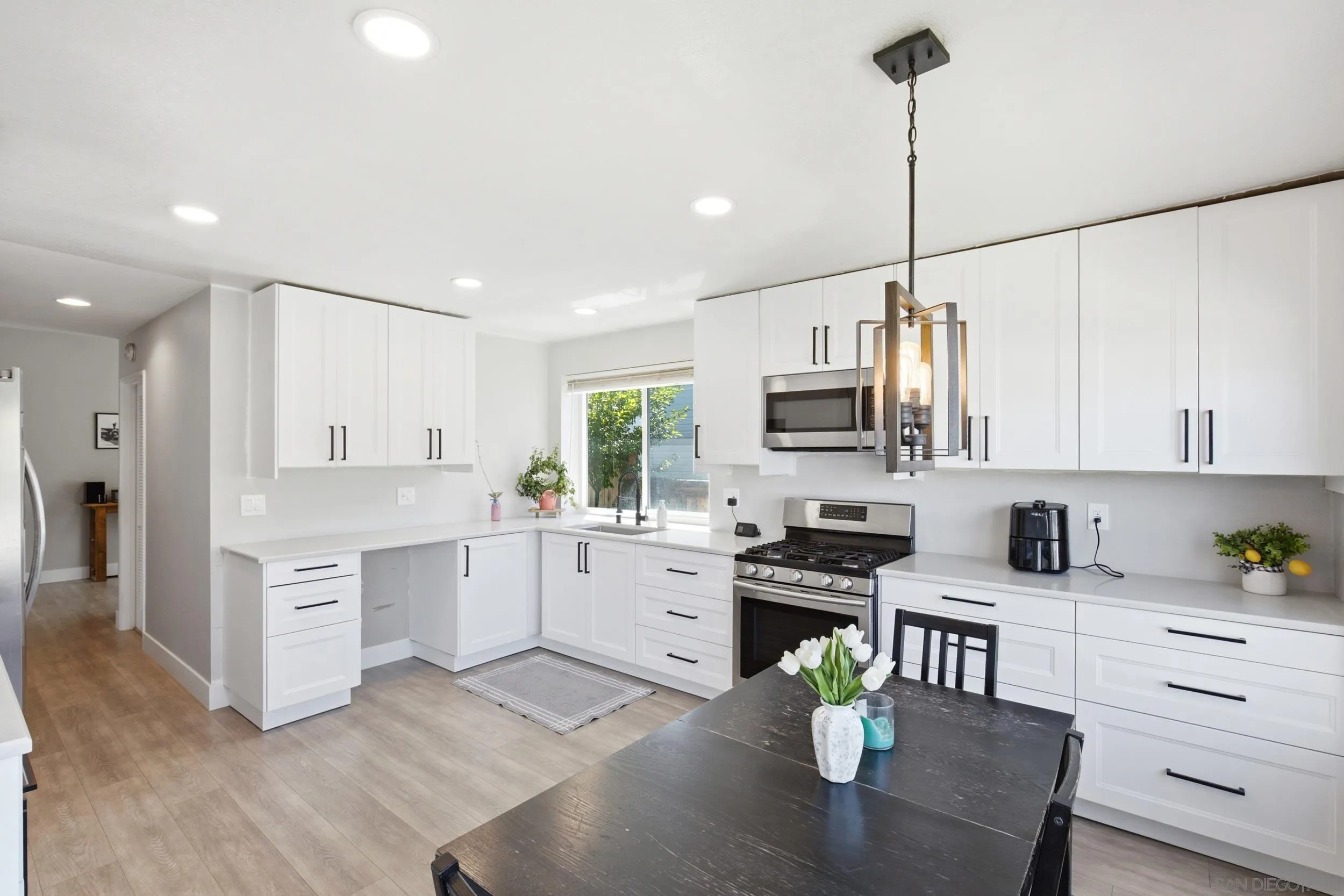 1120 Cottontail Road Vista, CA 92081 - Photo 8 of 24